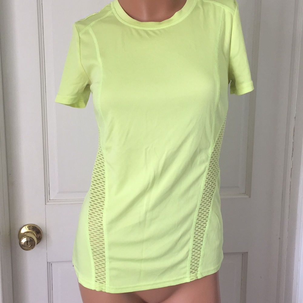 Danskin exercise top